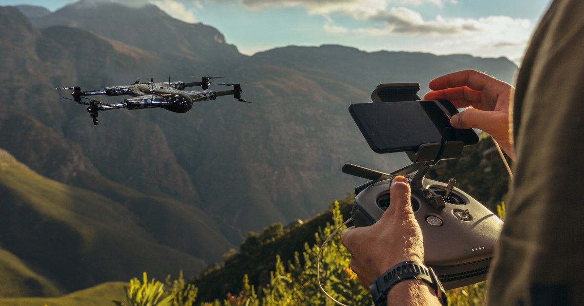 An Ultimate Guide to Affordable Drones 2025: With and Without Cameras