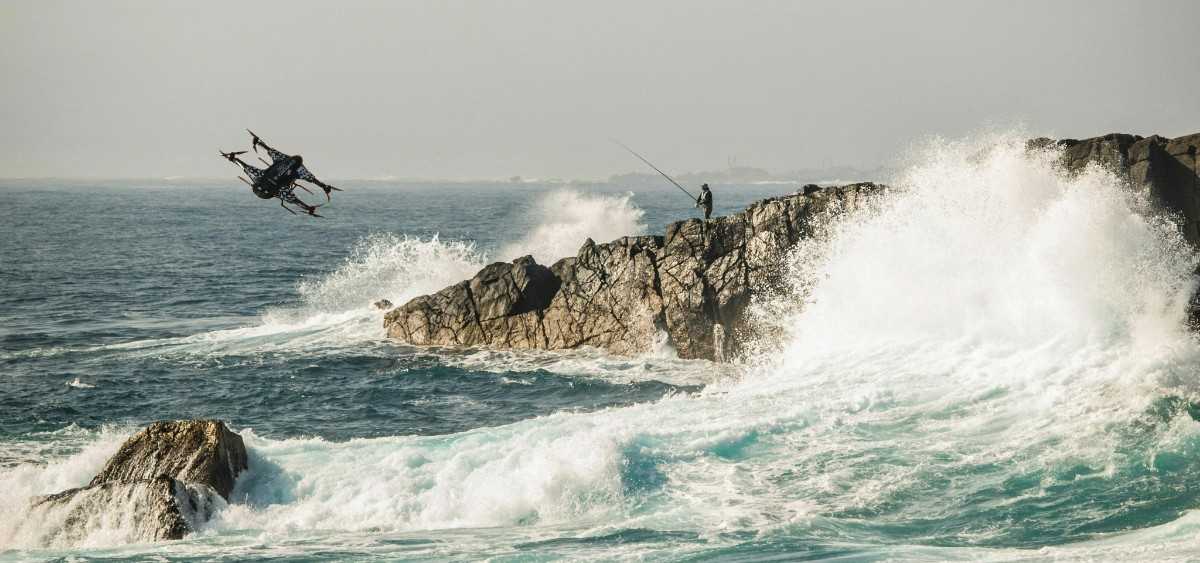 Surf Fishing Drone
