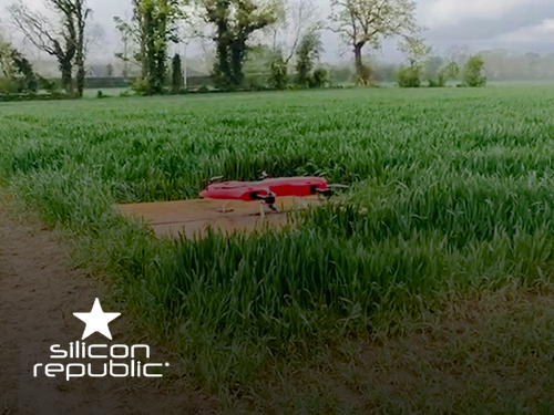 drone-in-agriculture-field